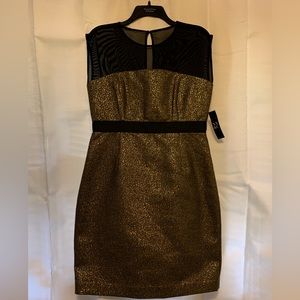 New York & Company, Size 10, Metallic and Black